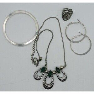 4 Piece Silver Tone Vintage Jewelry
